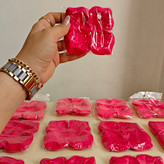 گلبرگ مصنوعی مشابه گلبرگ طبیعی